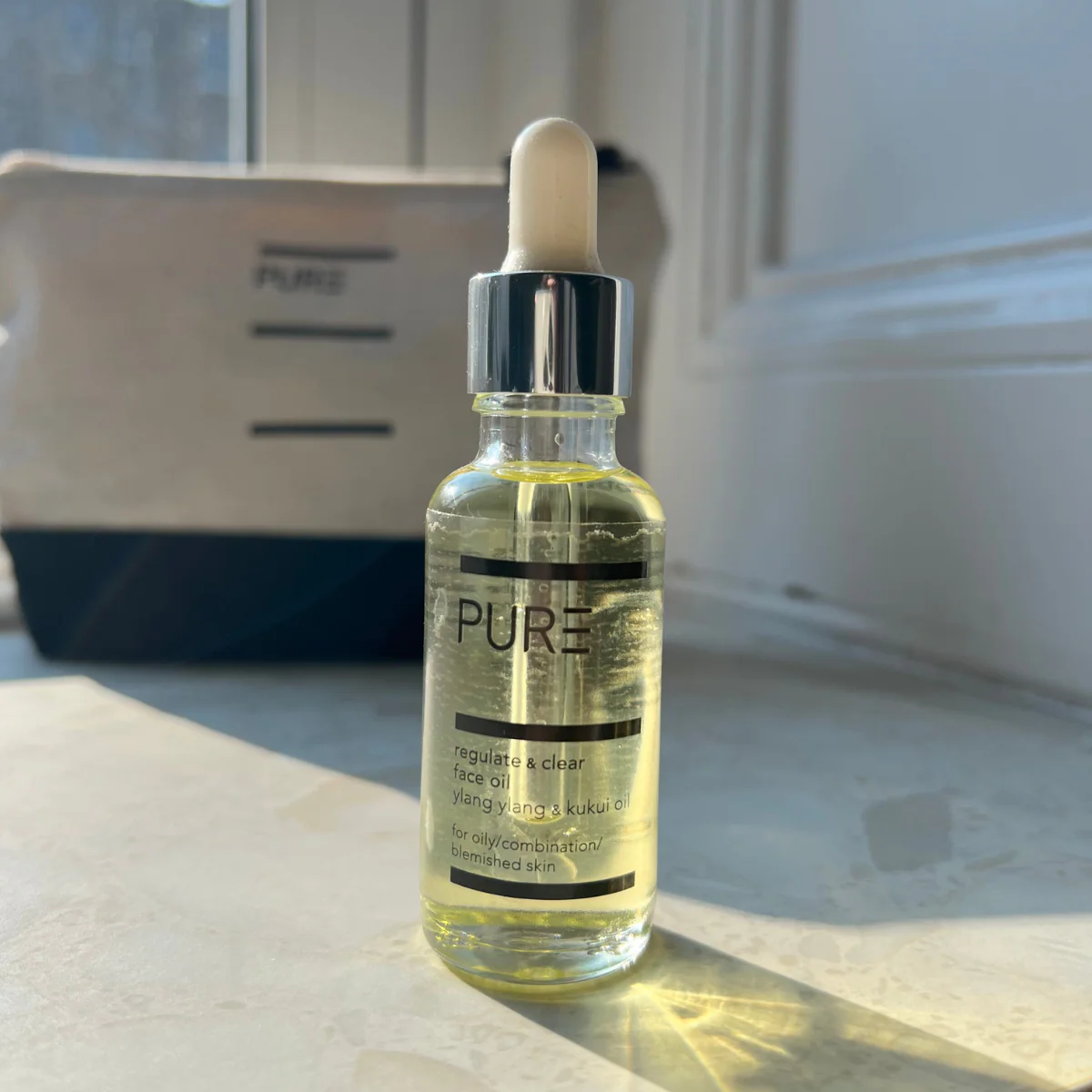 PURE Regulate & Clear Face Oil (30ml) - Image 4